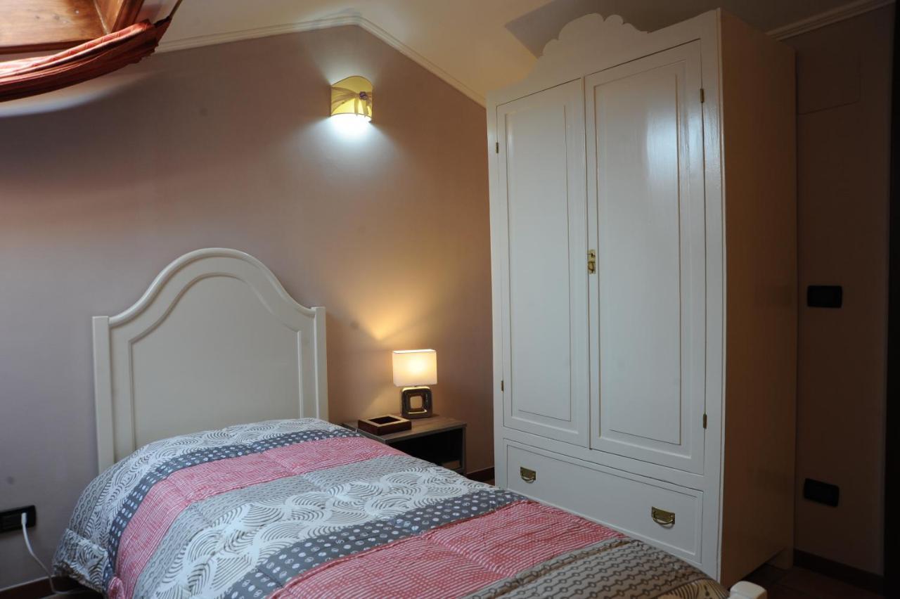 פויג'ה Residenza D'Oria B&B מראה חיצוני תמונה