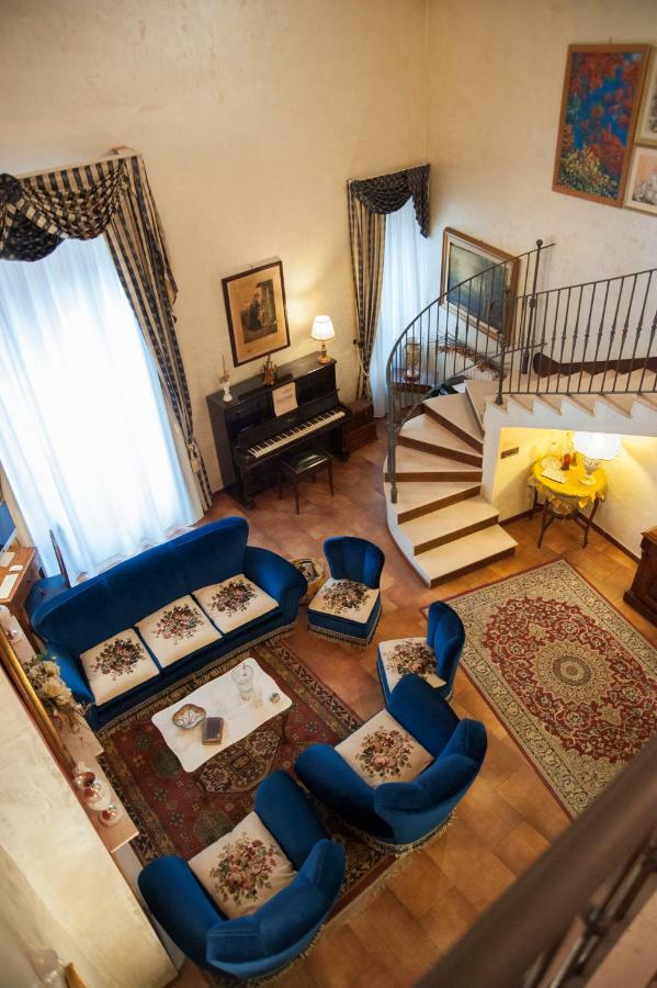 פויג'ה Residenza D'Oria B&B מראה חיצוני תמונה